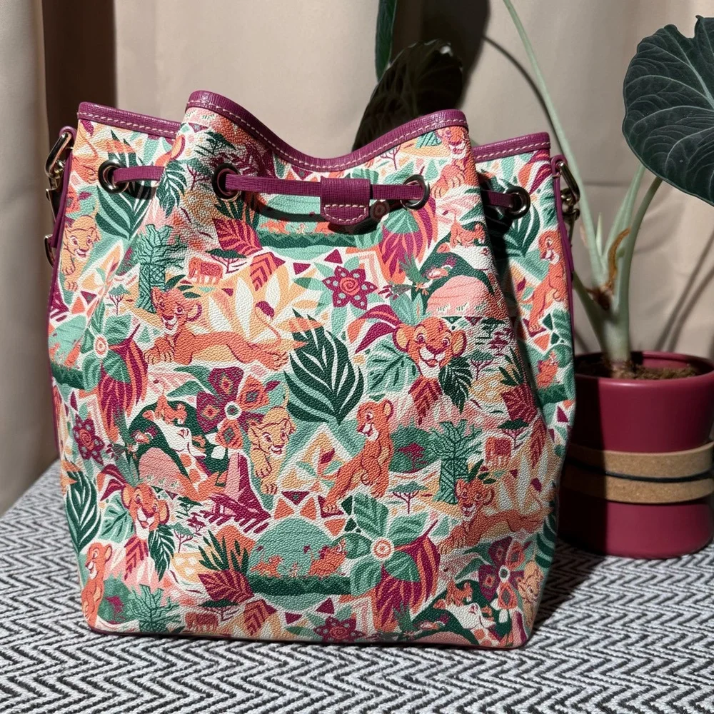 Disney x Dooney & Bourke Lion King 30th Anniversary Bucket Bag - Like New/EUC - Picture 6 of 16